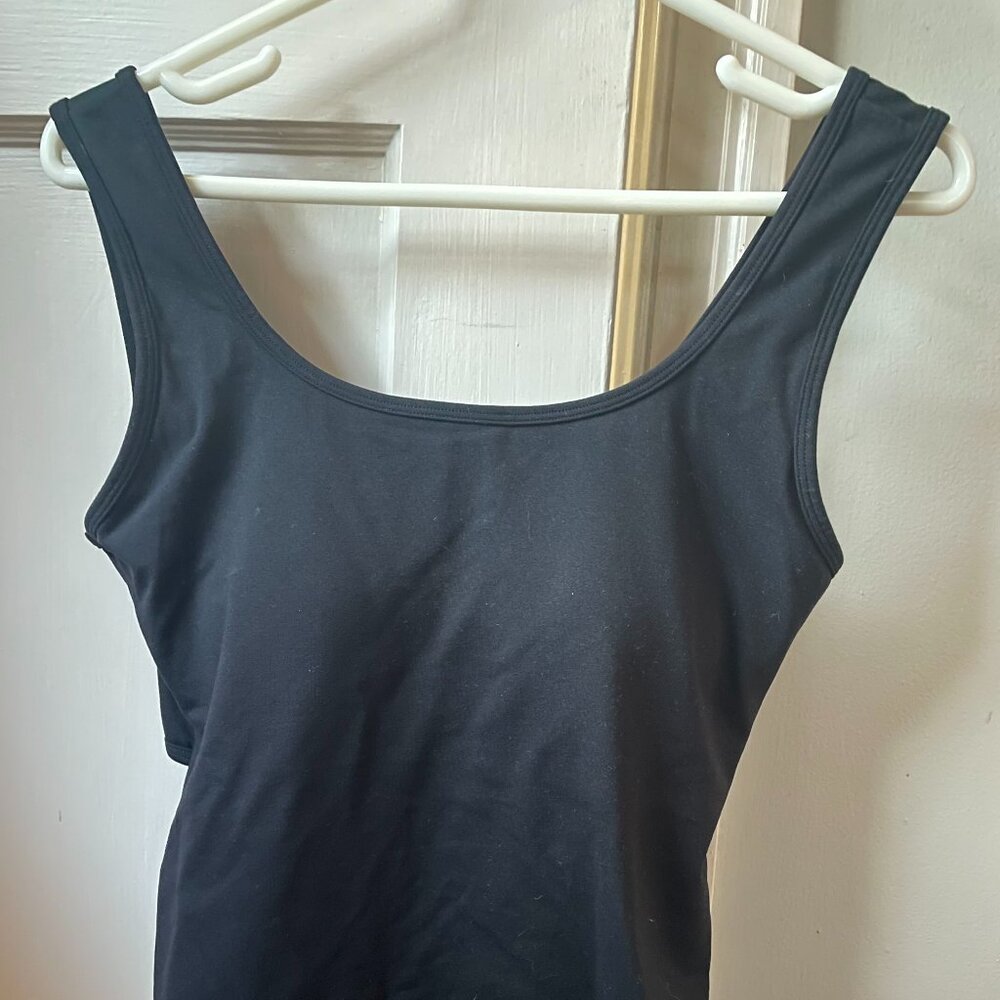 NWT Halara Yoga Tank - black - size M - Picture 3 of 5